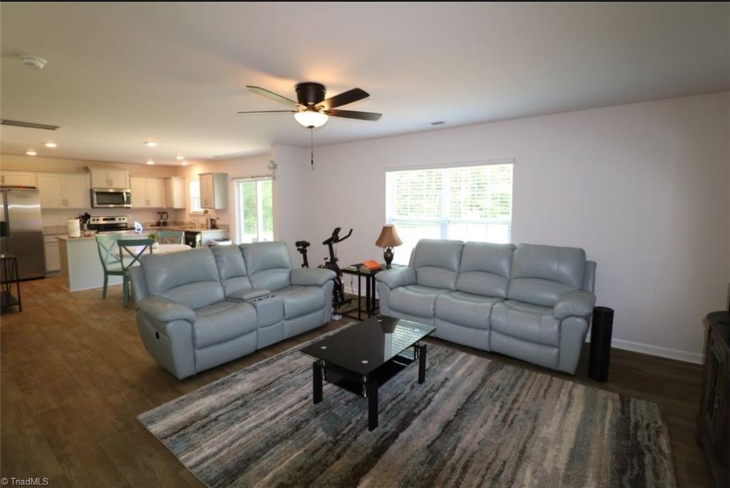 6801 Capstone Court Rural Hall, NC 27045 - Photo 36 of 38