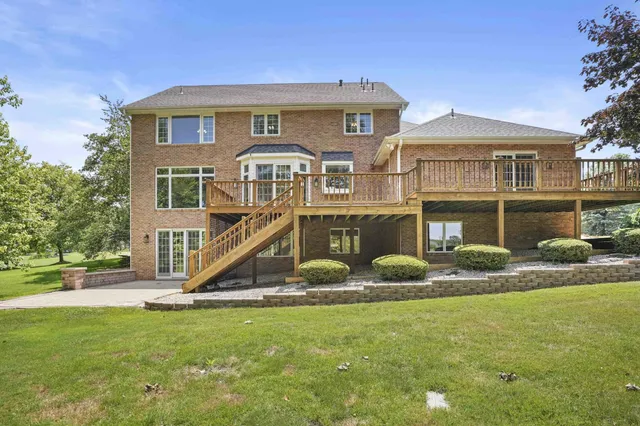 $875,000 | 1500 Nelson Drive, Chesterton, IN 46304
