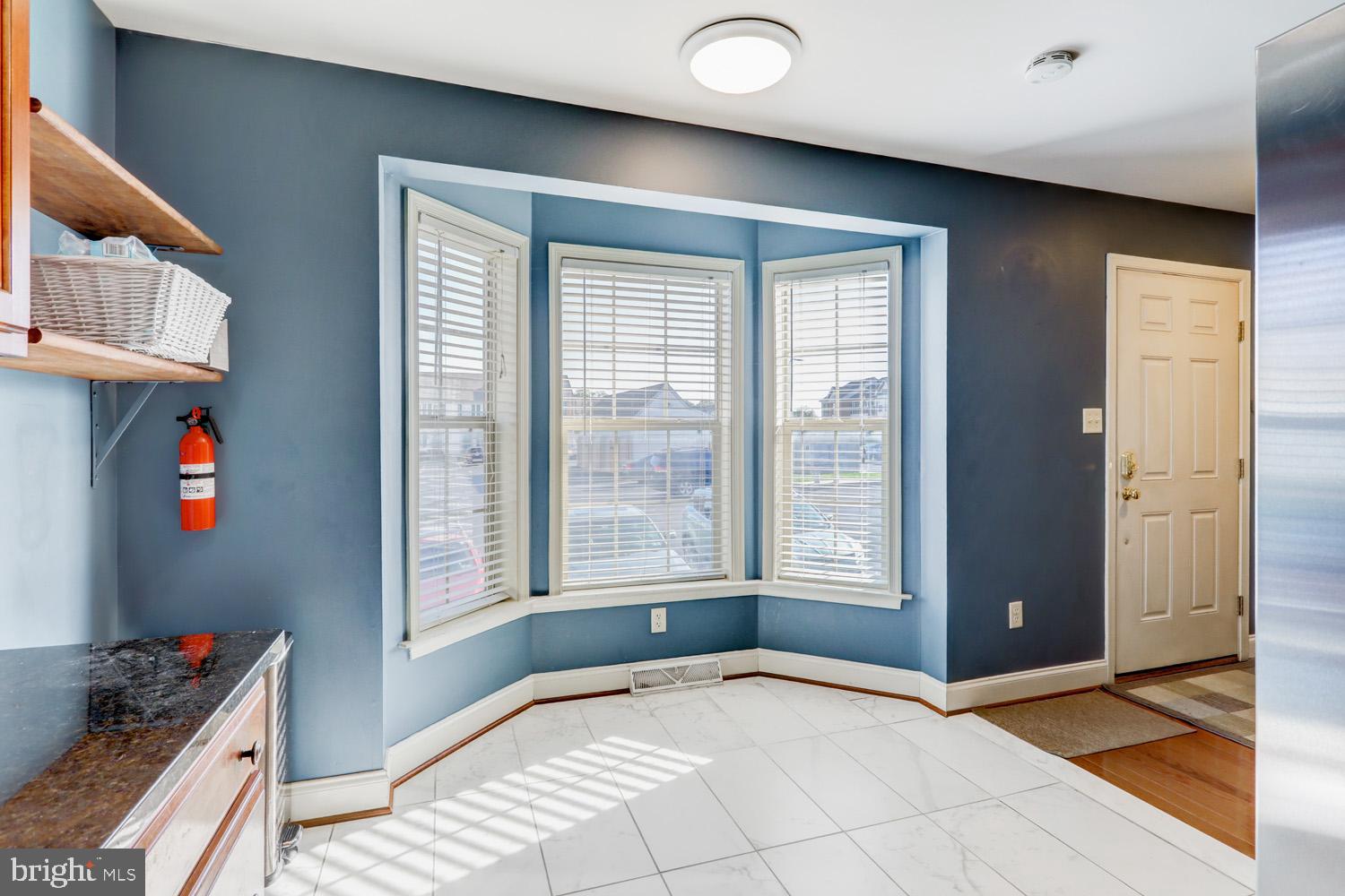 1006 Cobblestone Lane Lancaster, PA 17601 - Photo 15 of 38 a view of an empty room and window