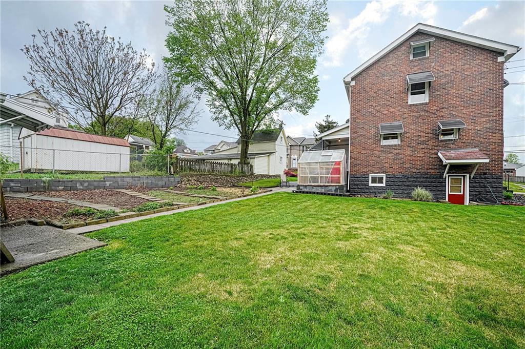 1800 Devonshire Road Coraopolis, PA 15108 - Photo 23 of 24 Gallery Image 23