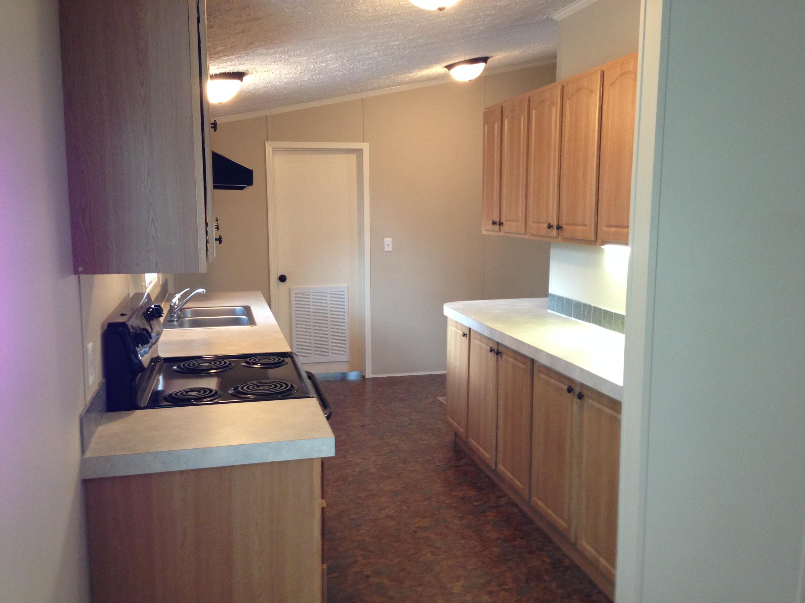 3925 Miser Station Road Louisville, TN 37777 - Photo 4 of 13 Kitchen