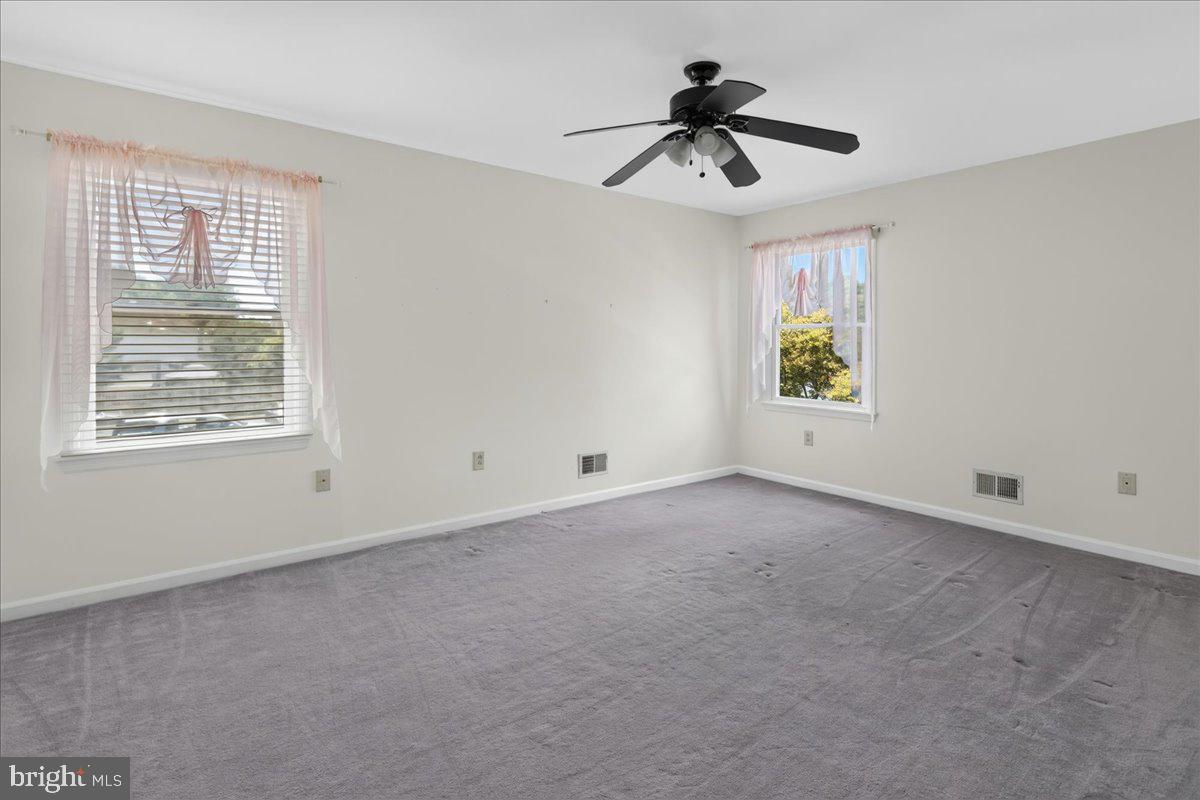 1491 Kuser Road Hamilton, NJ 08619 - Photo 27 of 42