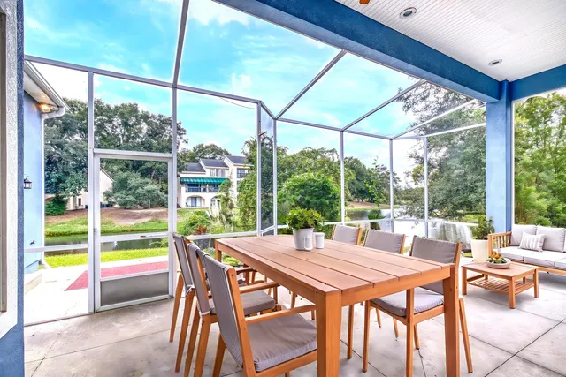 a view of outdoor space