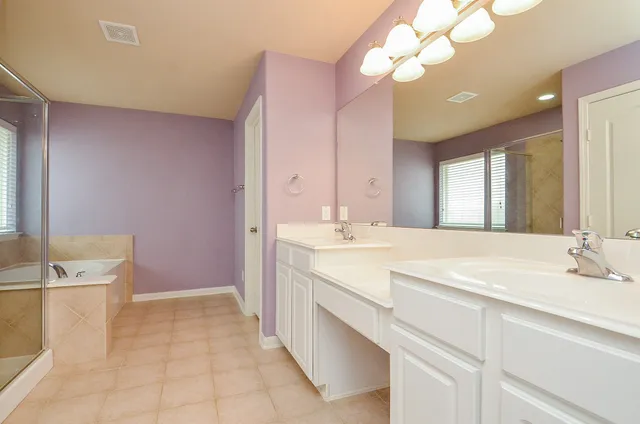 a view of a room with shelf