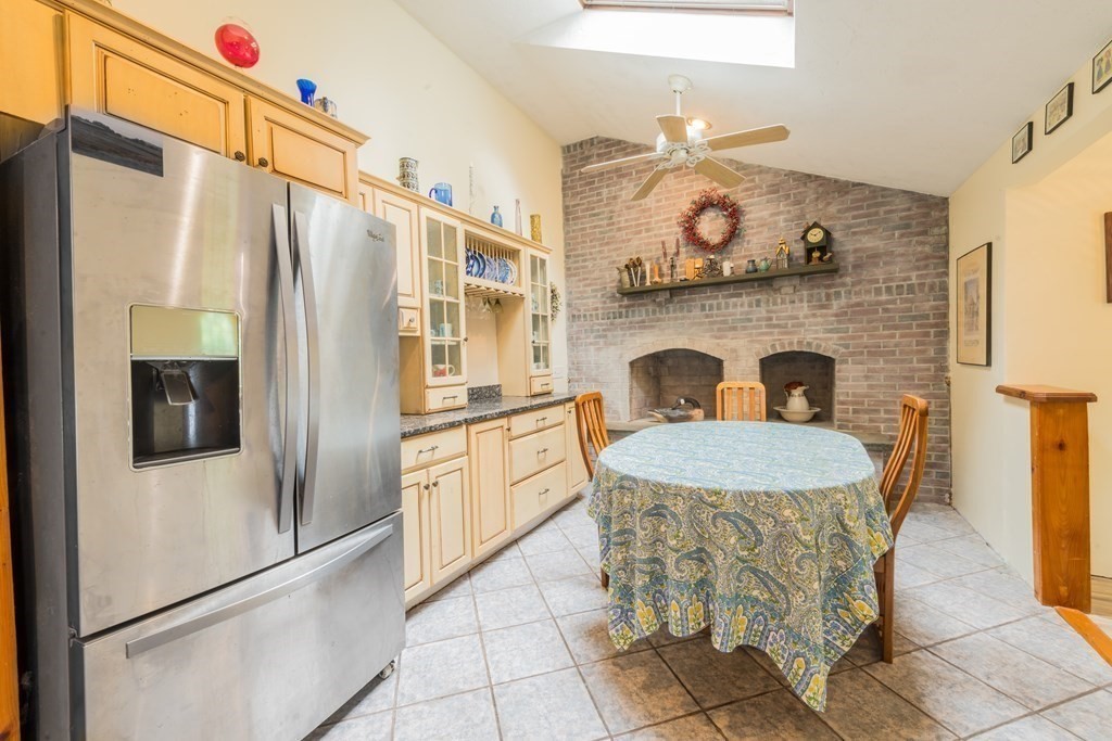 15 Lafayette Road Plymouth, MA 02360 - Photo 9 of 33 Gallery Image 9