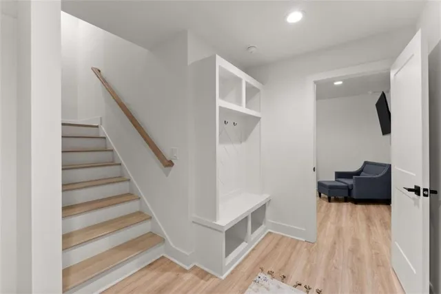 $825,000 | 338 Sugarview Road, Sugar Hill, GA 30518