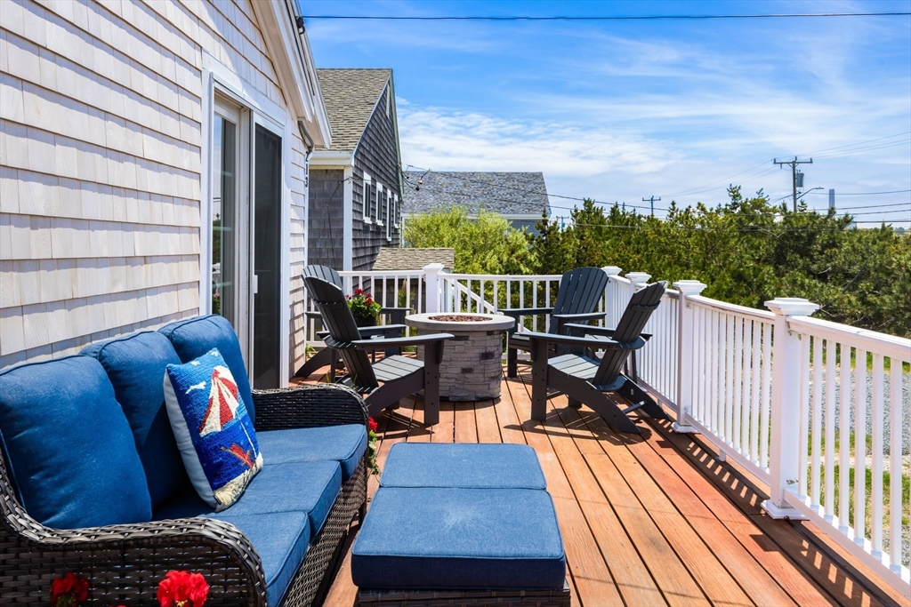 213 Phillips Road Sandwich, MA 02563 - Photo 31 of 36 a view of sitting area with furniture