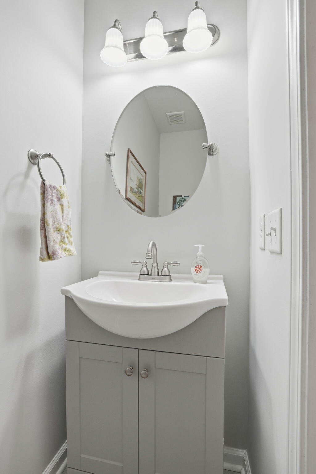 129 Ancestry Lane Moncks Corner, SC 29461 - Photo 18 of 33 15-web-or-mls-020_DSC06328_1