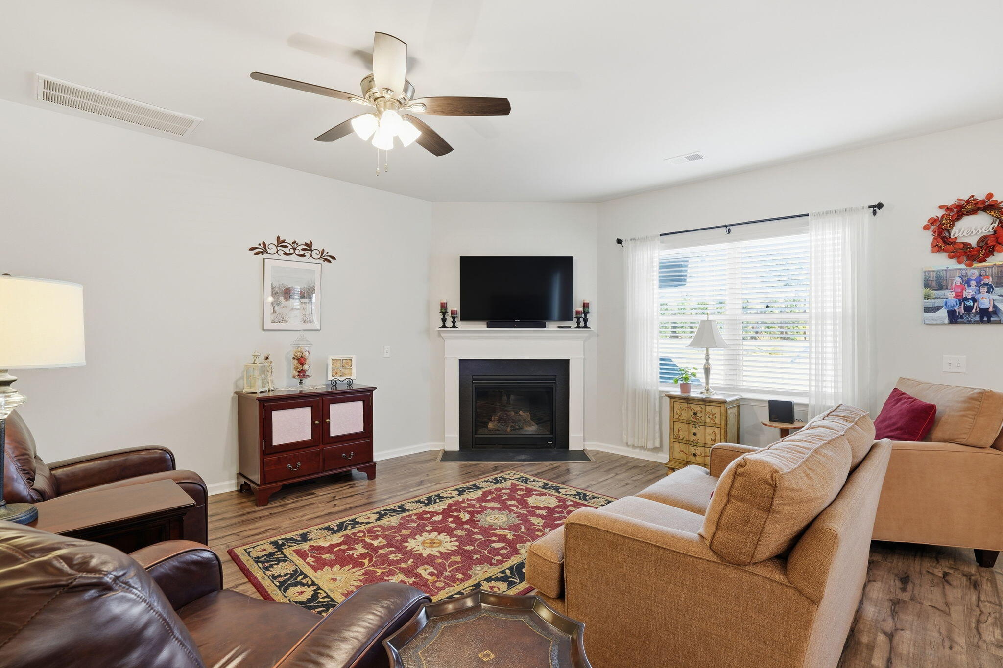 129 Ancestry Lane Moncks Corner, SC 29461 - Photo 9 of 33 6-web-or-mls-005_DSC06352_1