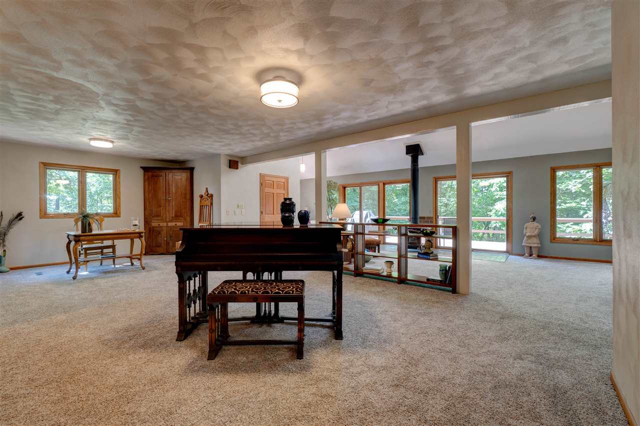 2746 Coppock Road Washington, IA 52353 - Photo 6 of 50 Gallery Image 6