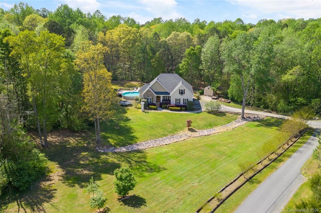 1614 Williams Road Fort Mill, SC 29715 - Photo 3 of 38