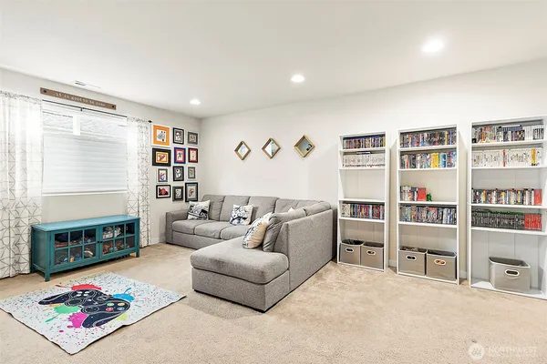 $740,000 | 18001 131st Street East, Bonney Lake, WA 98391