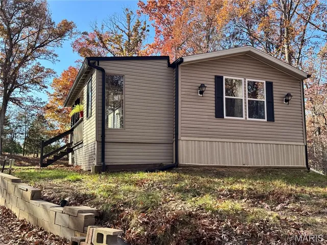 $298,900 | 24620 Frontier Trail, Warrenton, MO 63383