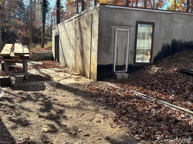 $298,900 | 24620 Frontier Trail, Warrenton, MO 63383