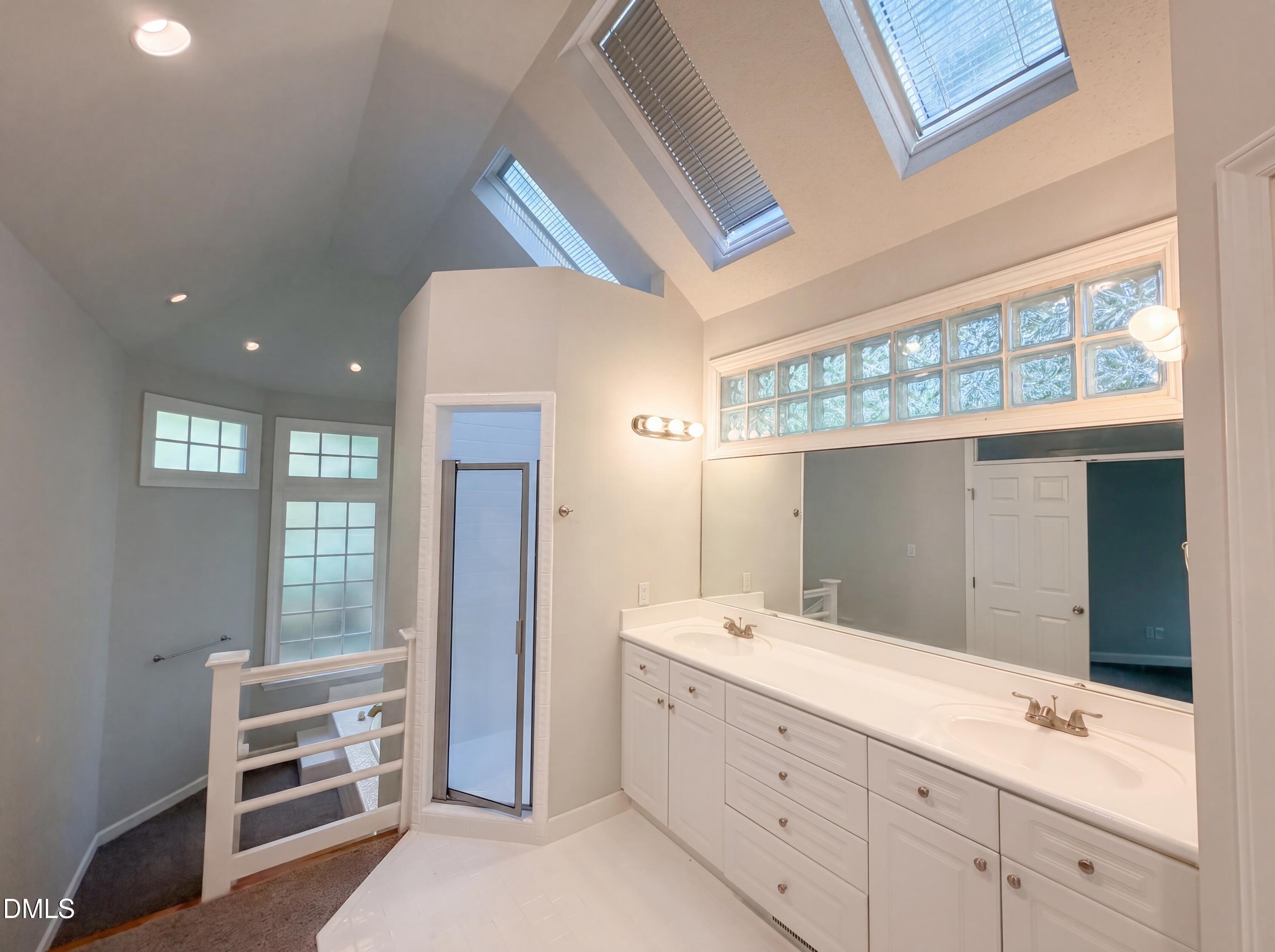 6104 Crupper Court Raleigh, NC 27613 - Photo 6 of 15 listing_5