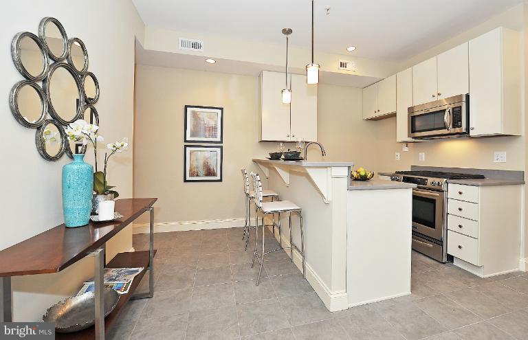 2714 Ontario Road Northwest, Unit 4 Washington, DC 20009 - Photo 8 of 24 Kitchen