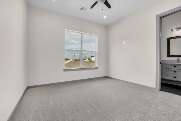 $650,000 | 1207 East 28th Street, Houston, TX 77009