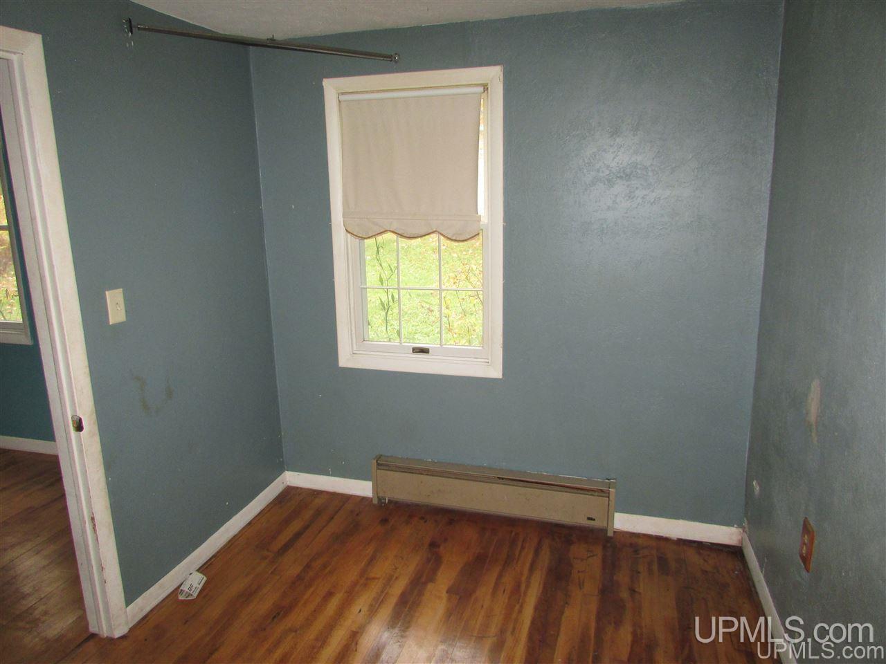 25122 Howes Road Covington, MI 49919 - Photo 15 of 22