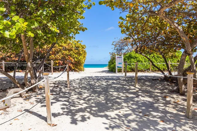 a view of a tall building