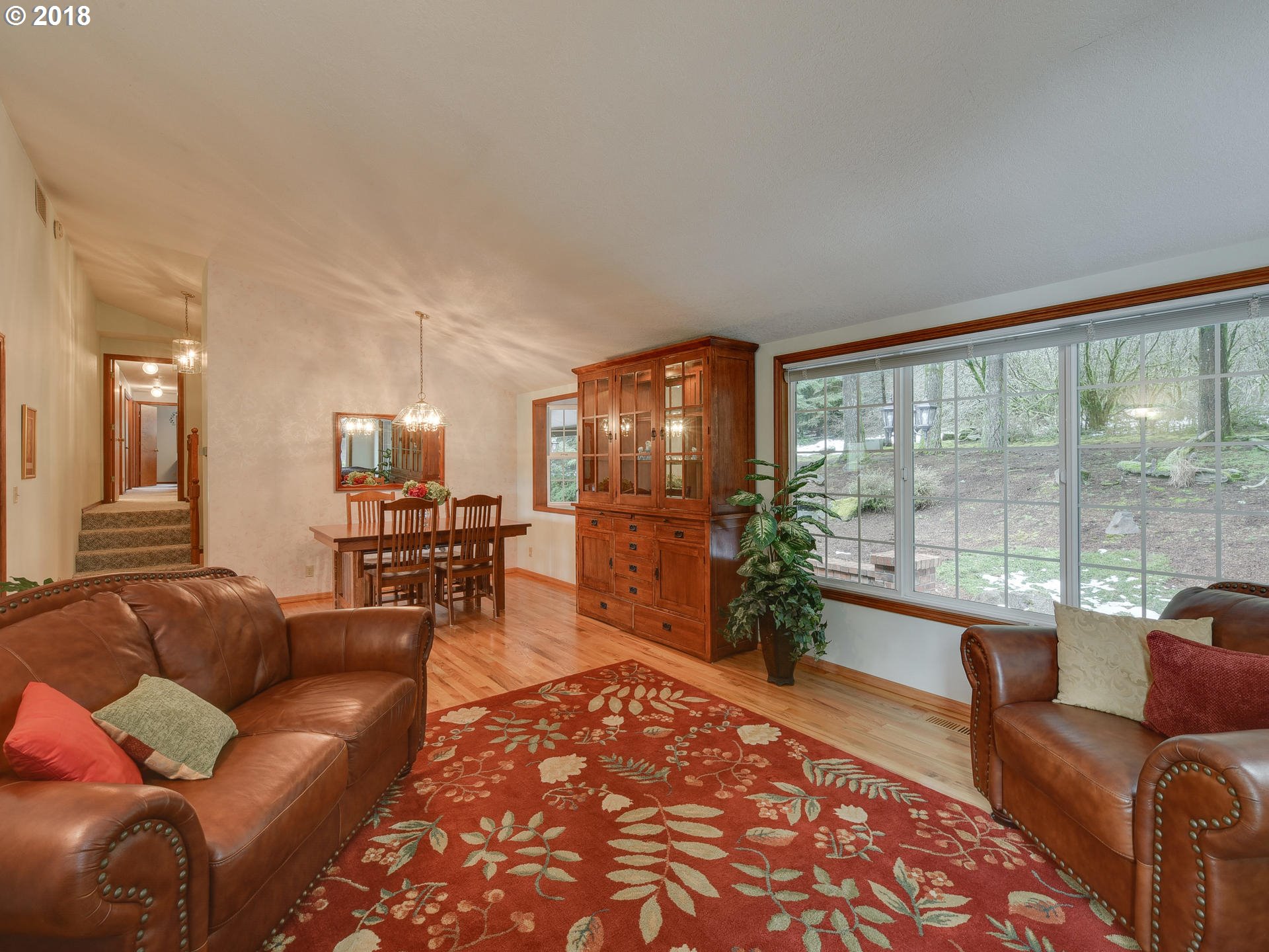 26785 Southwest Neill Road Newberg, OR 97132 - Photo 6 of 32 Gallery Image 6