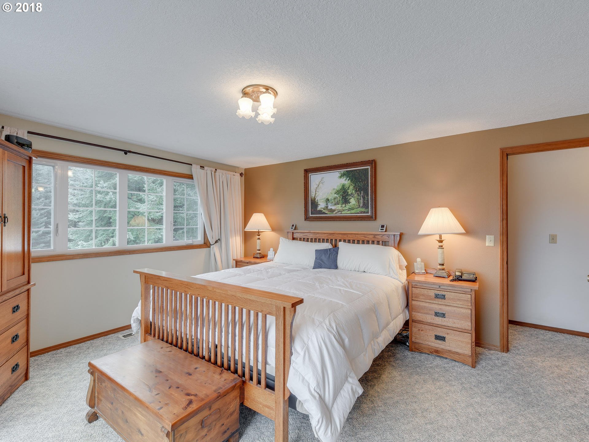 26785 Southwest Neill Road Newberg, OR 97132 - Photo 10 of 32 Gallery Image 10