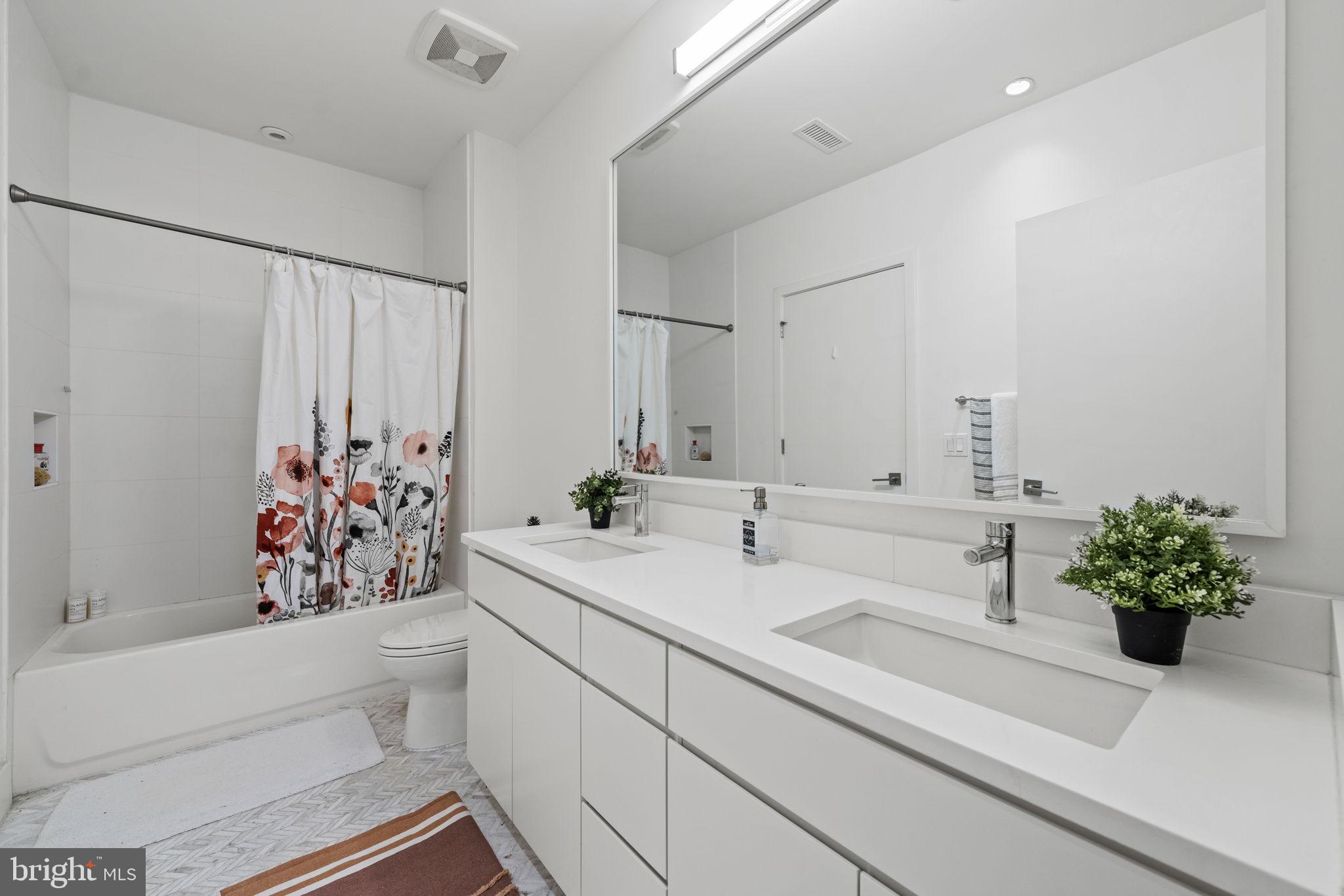 1324 E Street Southeast, Unit 101 Washington, DC 20003 - Photo 13 of 44