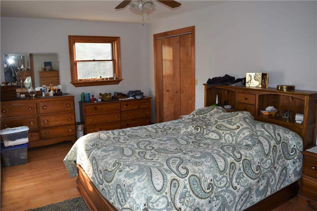 31 Lane Road Hebron, ME 04238 - Photo 16 of 29 Masterbedroom