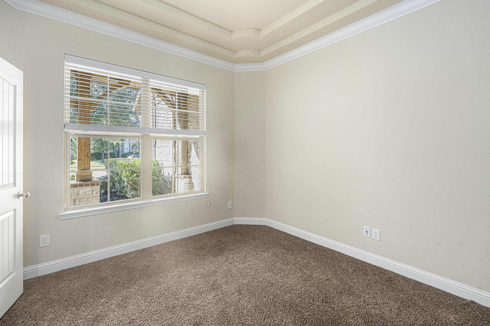 18614 Rimini Ridge Court Cypress, TX 77429 - Photo 19 of 35 an empty room with a window