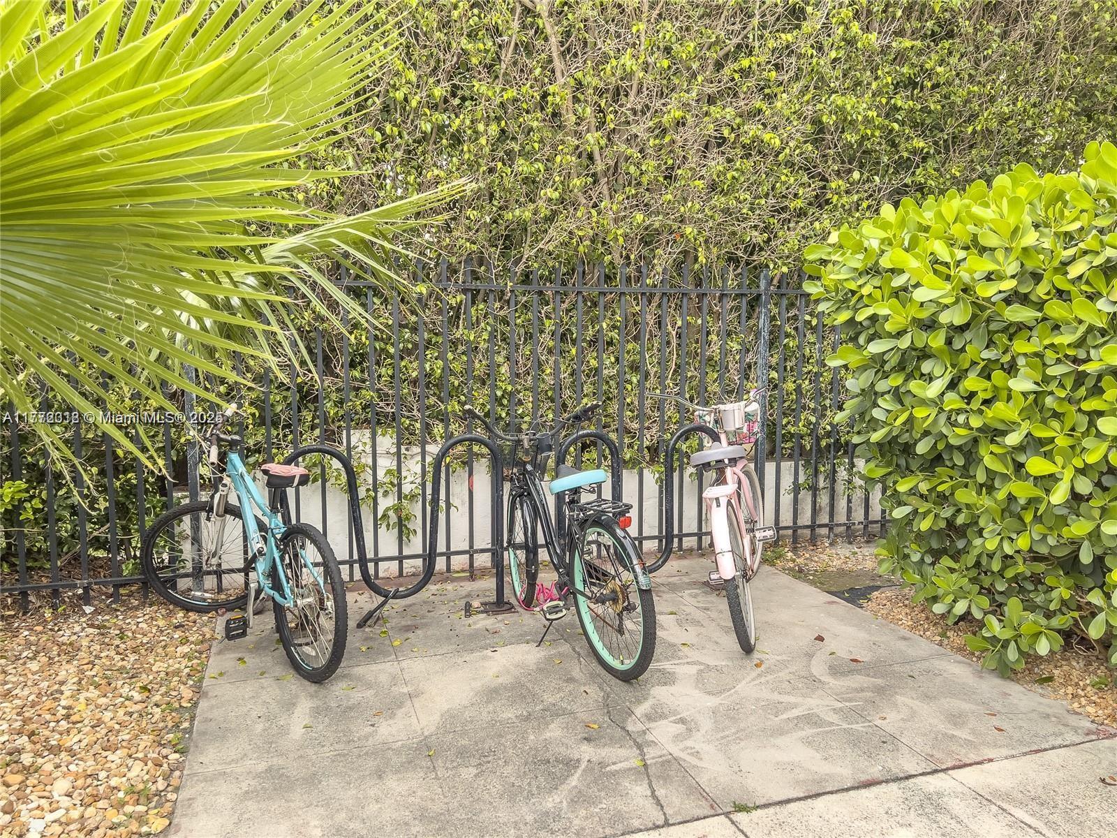 Flamingo-Lummus Miami Beach, FL 33139 - Photo 14 of 16