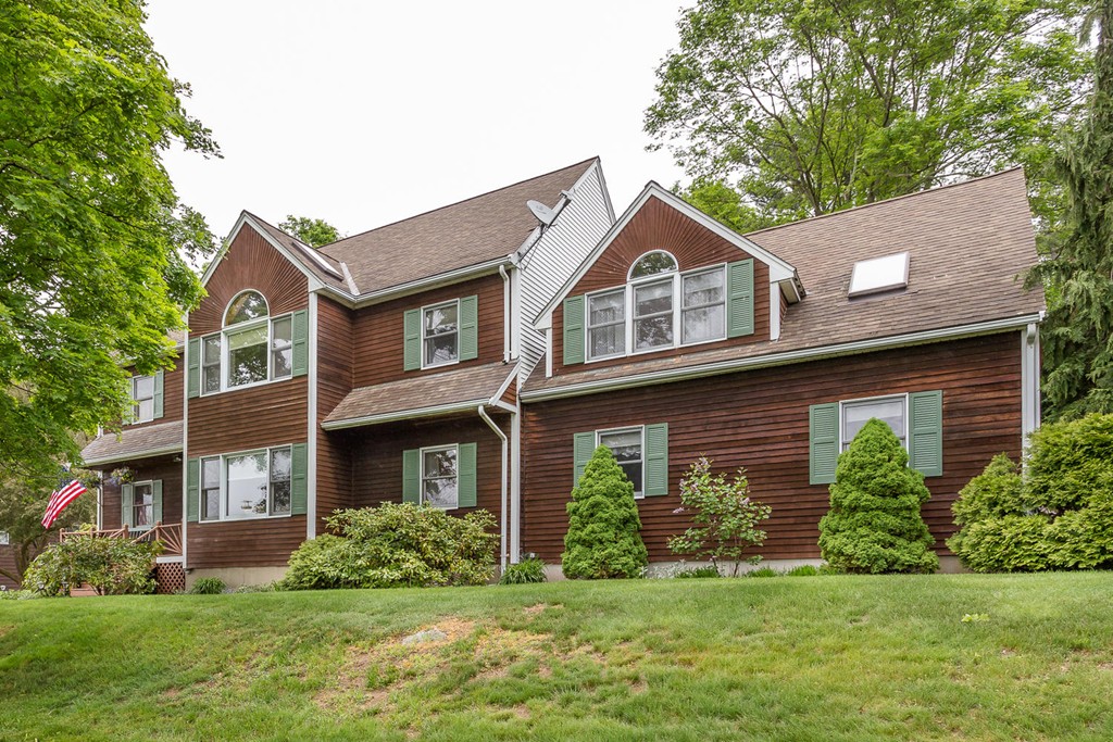7 Wheeler Circle Canton, MA 02021 - Photo 2 of 30