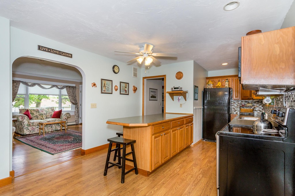 7 Wheeler Circle Canton, MA 02021 - Photo 7 of 30