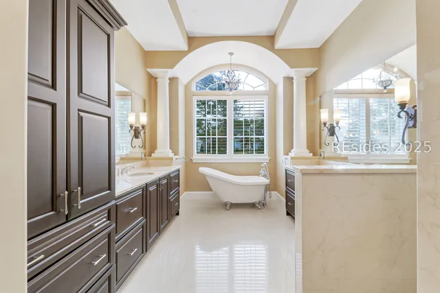 $1,140,000 | 227 Hampton Lake Drive, Bluffton, SC 29910