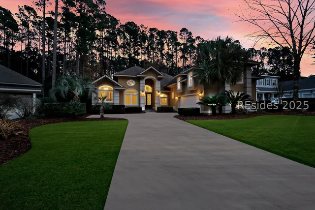 $1,140,000 | 227 Hampton Lake Drive, Bluffton, SC 29910