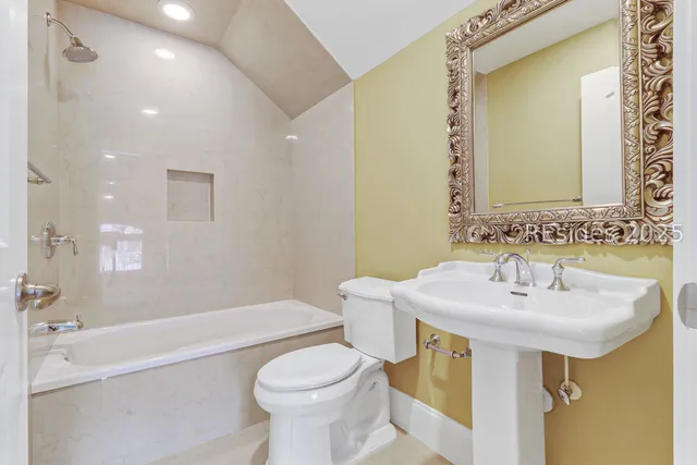 $1,140,000 | 227 Hampton Lake Drive, Bluffton, SC 29910