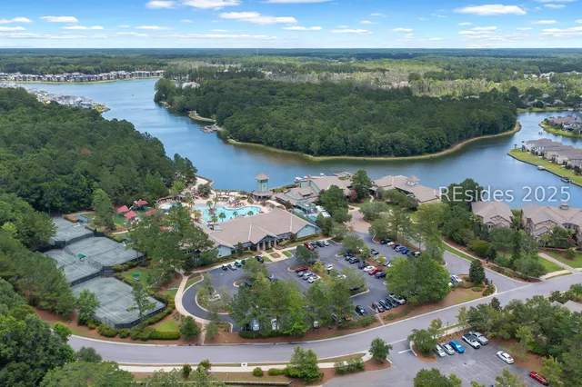 $1,140,000 | 227 Hampton Lake Drive, Bluffton, SC 29910