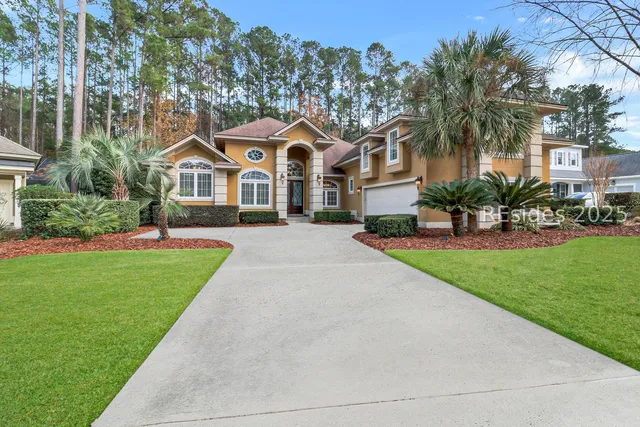 $1,140,000 | 227 Hampton Lake Drive, Bluffton, SC 29910