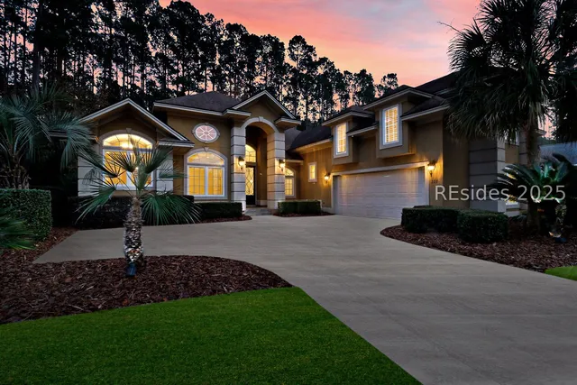 $1,140,000 | 227 Hampton Lake Drive, Bluffton, SC 29910