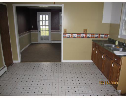 2065 Carleton West Road Carleton, MI 48117 - Photo 5 of 7 Photo 5