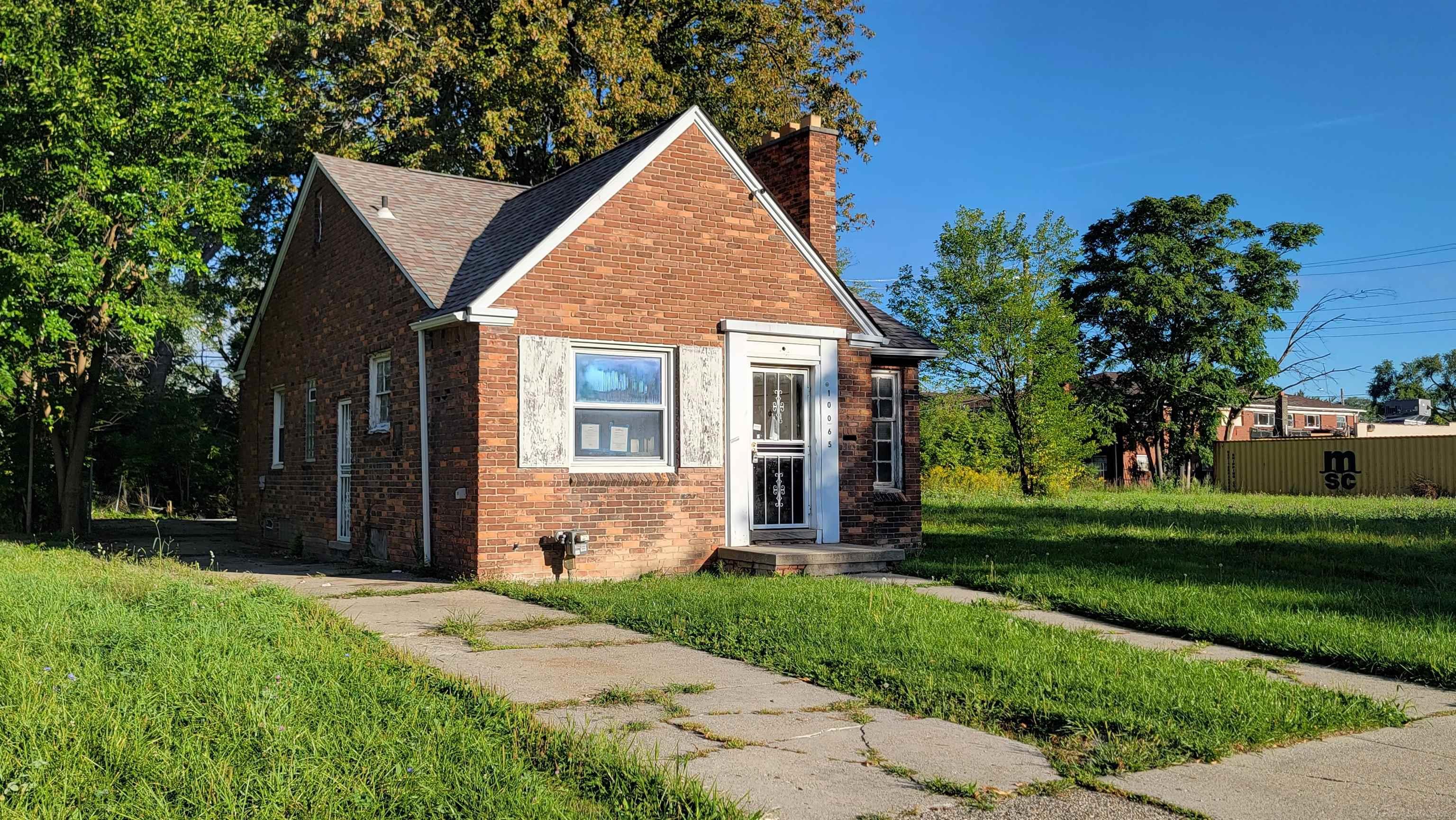 10065 Balfour Road Detroit, MI 48224 - Photo 3 of 20
