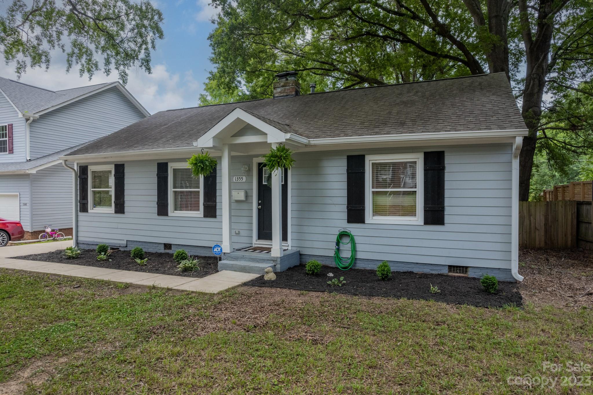 1355 Bethel Road Charlotte, NC 28208 - Photo 1 of 37 Gallery Image 1