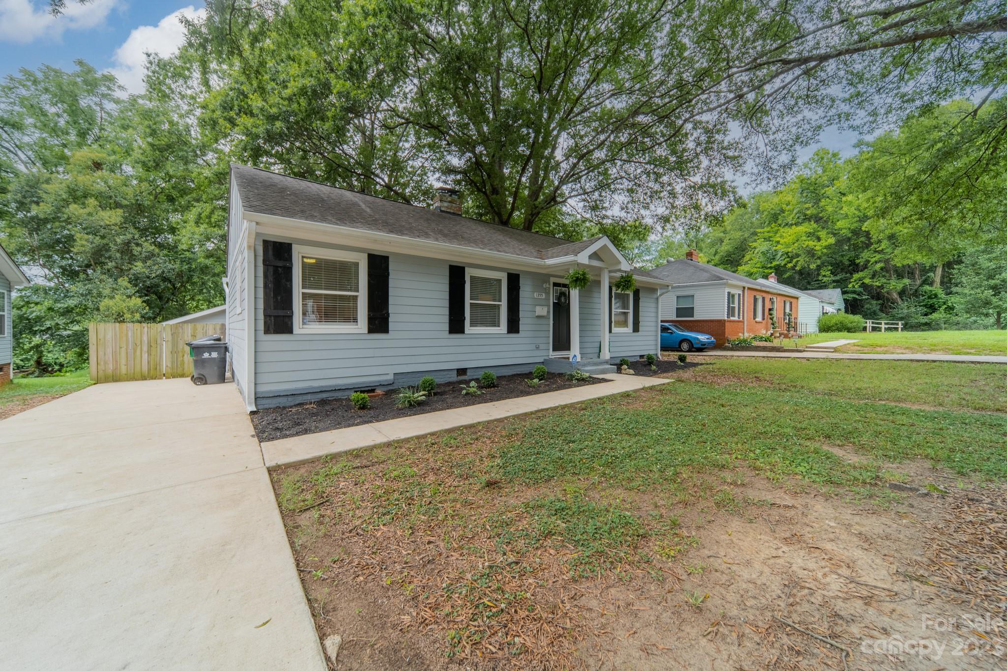 1355 Bethel Road Charlotte, NC 28208 - Photo 24 of 37 Gallery Image 24