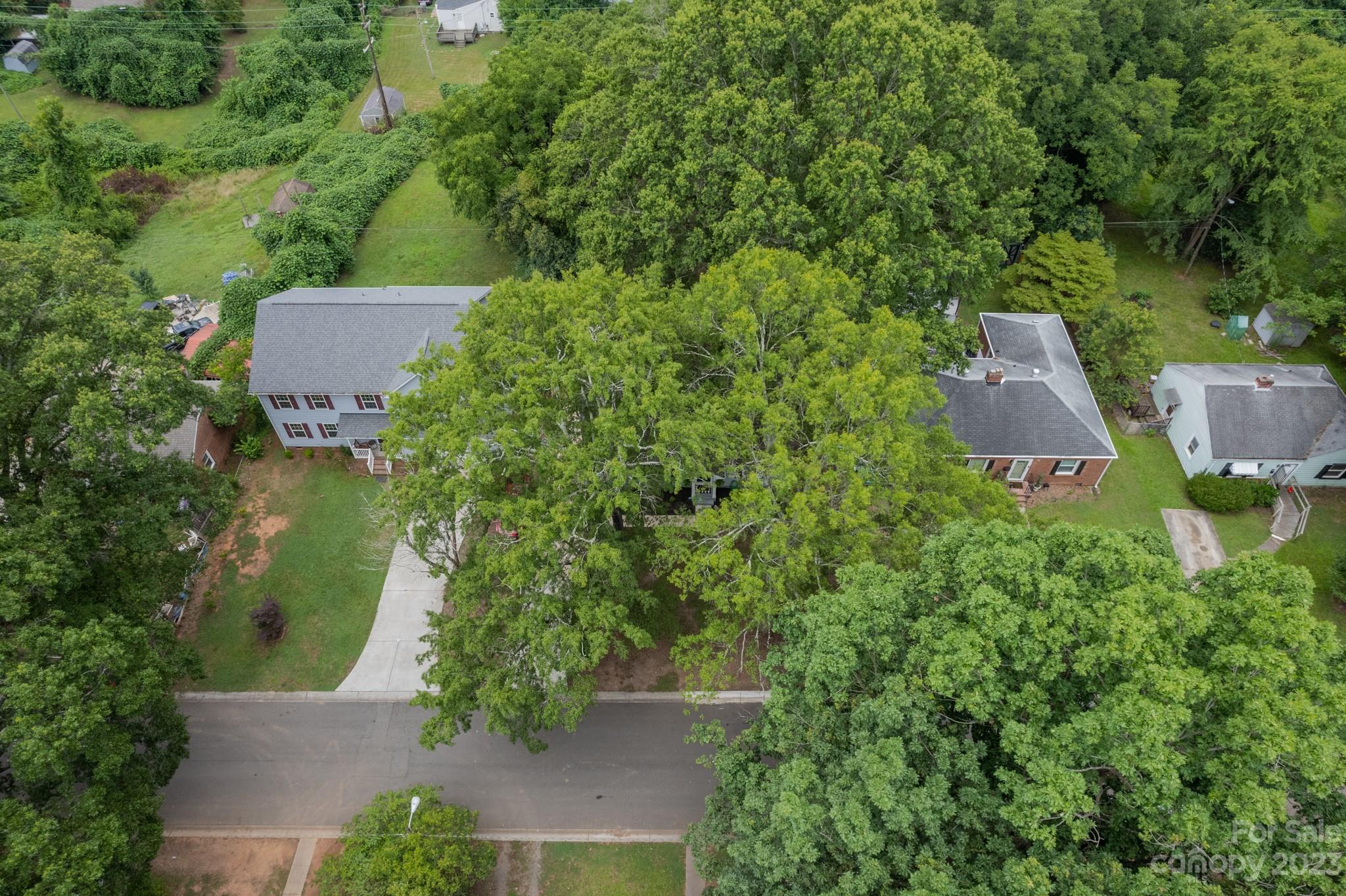 1355 Bethel Road Charlotte, NC 28208 - Photo 30 of 37 Gallery Image 30