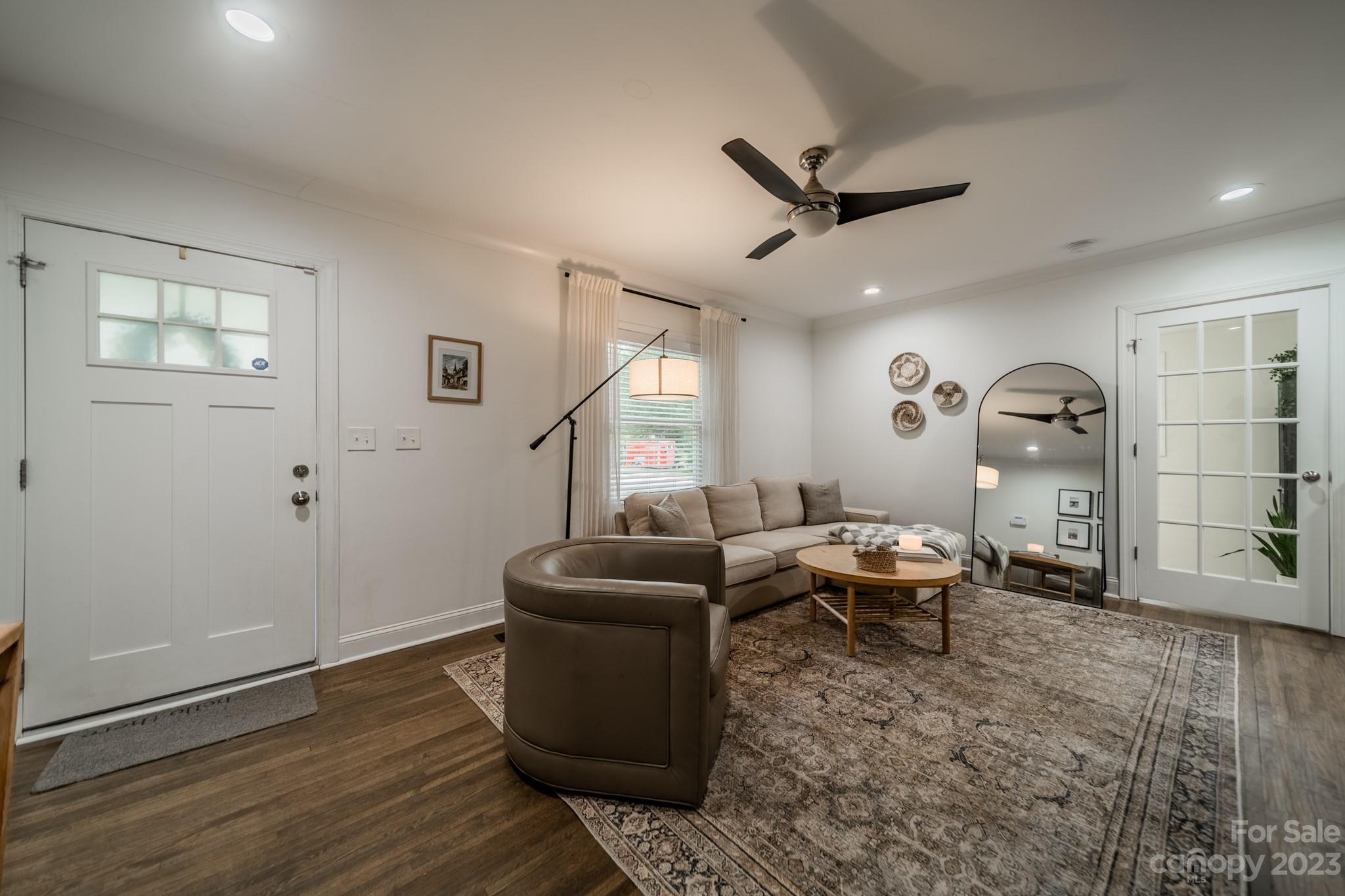 1355 Bethel Road Charlotte, NC 28208 - Photo 5 of 37 Gallery Image 5
