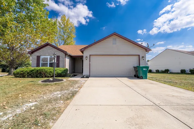 $264,900 | 367 Brookstone Drive, Greenfield, IN 46140
