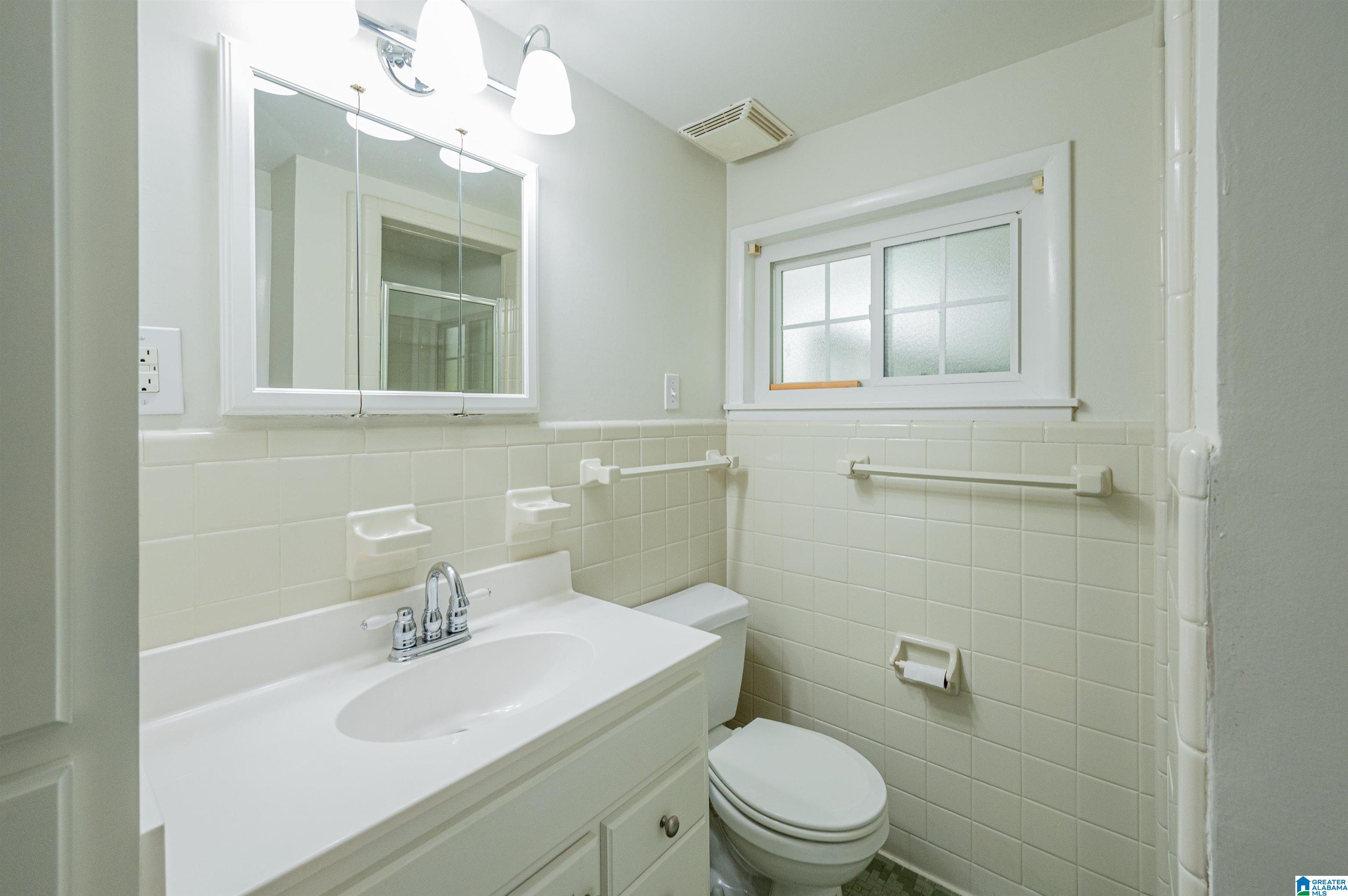 1545 Valley View Circle Birmingham, AL 35209 - Photo 34 of 46