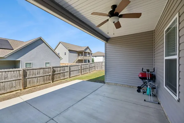 $329,500 | 307 Franklin Circle, Fort Oglethorpe, GA 30742