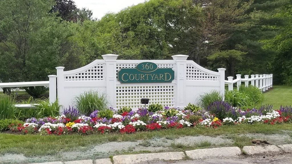 360 Littleton Road, Unit G10 Chelmsford, MA 01824 - Photo 17 of 20 a view of a bunch of flowers