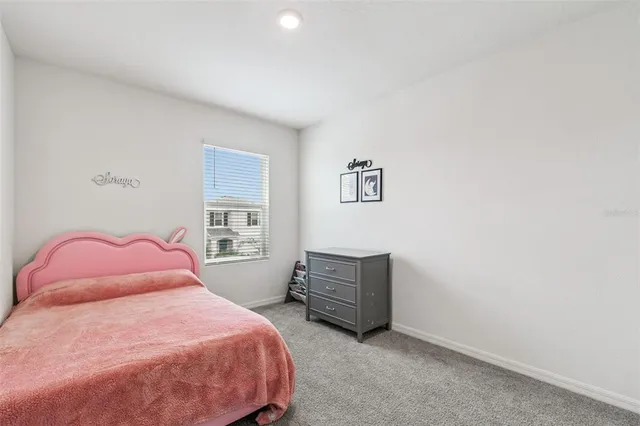 $2,400 | 5667 Chorleywood Lane, Wesley Chapel, FL 33545