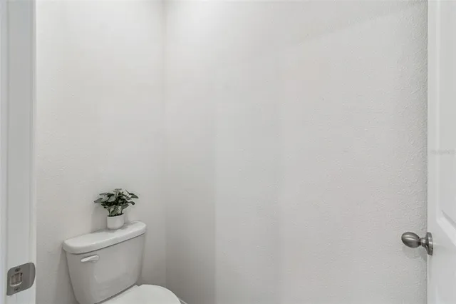 $2,400 | 5667 Chorleywood Lane, Wesley Chapel, FL 33545