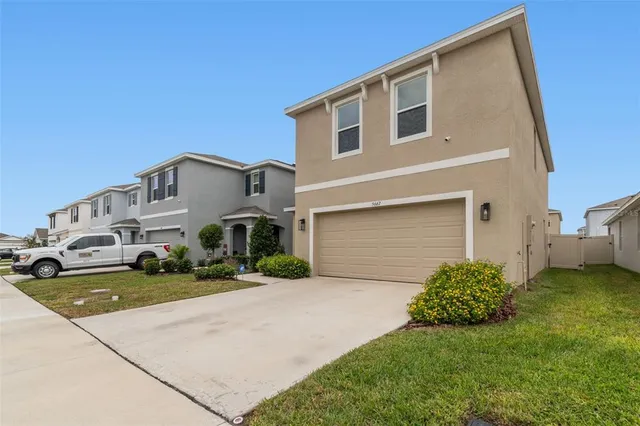 $2,400 | 5667 Chorleywood Lane, Wesley Chapel, FL 33545